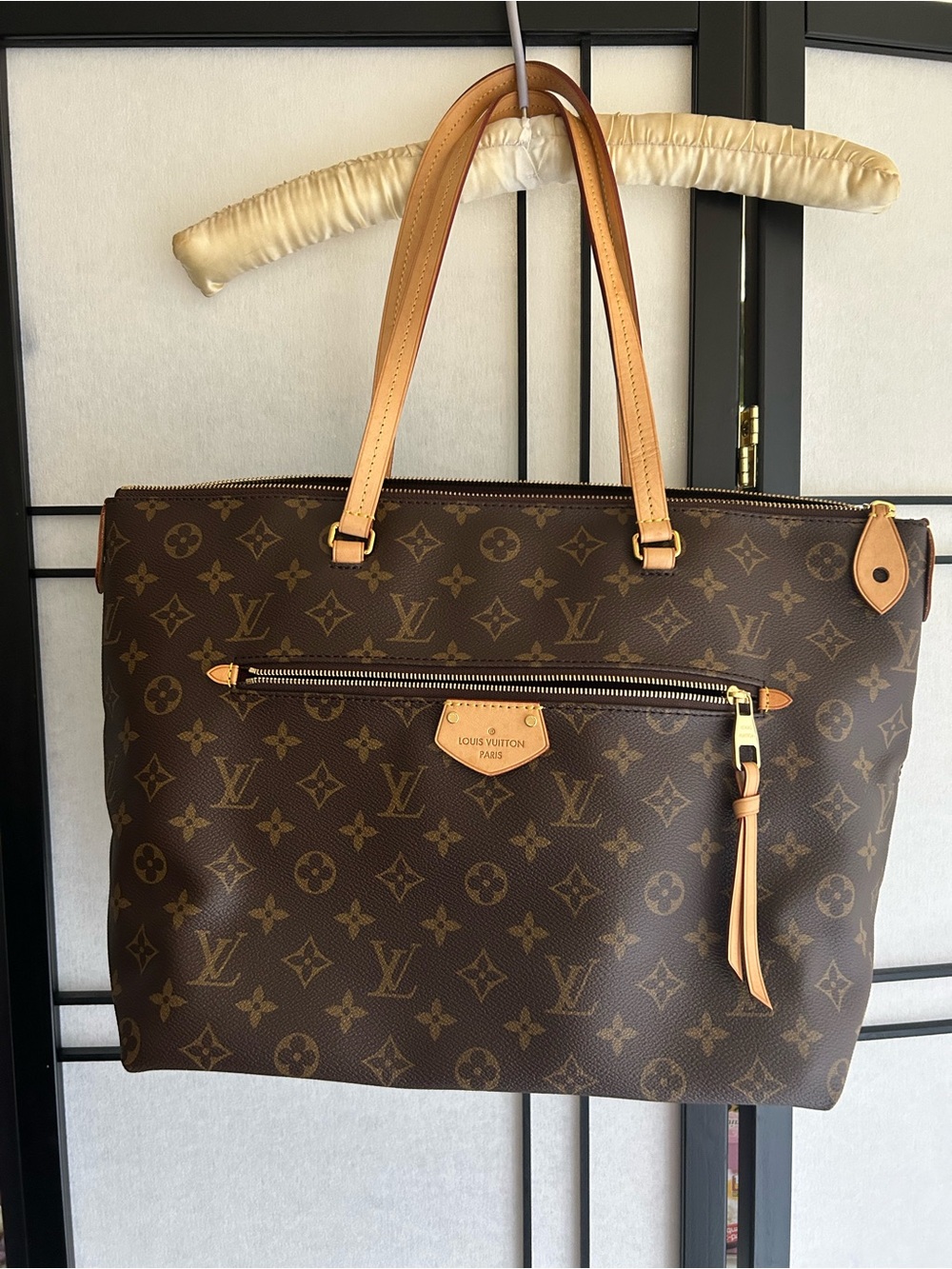 Louis Vuitton Monogram Lena MM Canvas Tote
